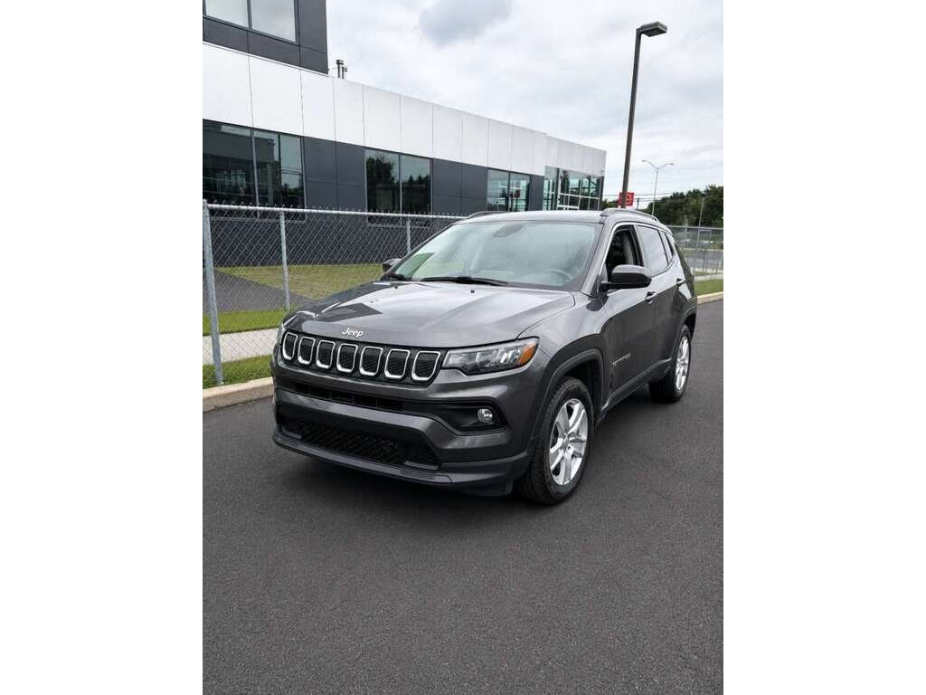 2022 Jeep Compass Grey Saint-Basile-le-Grand - photo #0