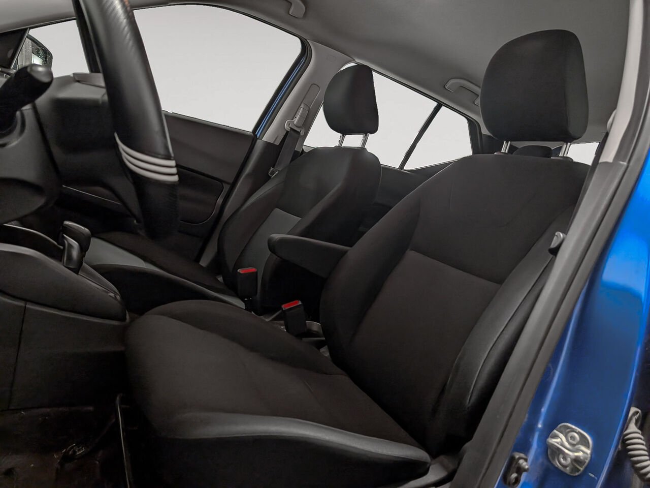 Nissan KICKS S 8 Pneus Bas Kilométrage 2023 Bleu Sherbrooke - photo #8