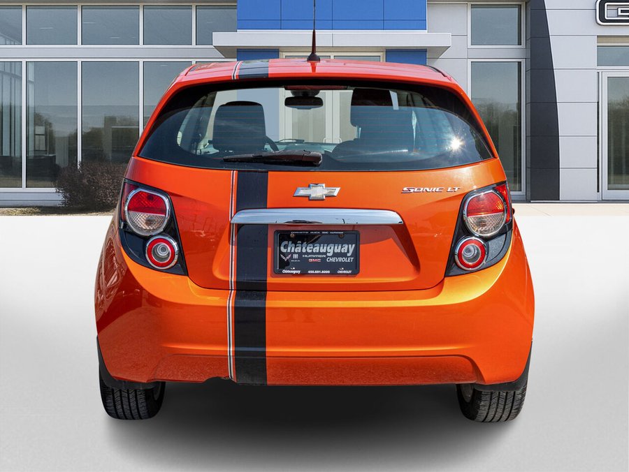 Chevrolet Sonic Hayon 5 portes LT 2012 Orange