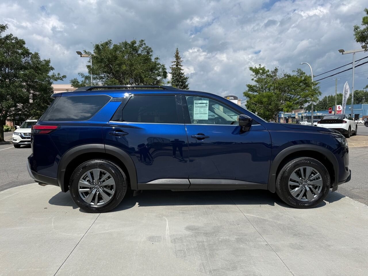 Nissan Pathfinder SV 4RM 2024 Bleu Châteauguay - photo #3