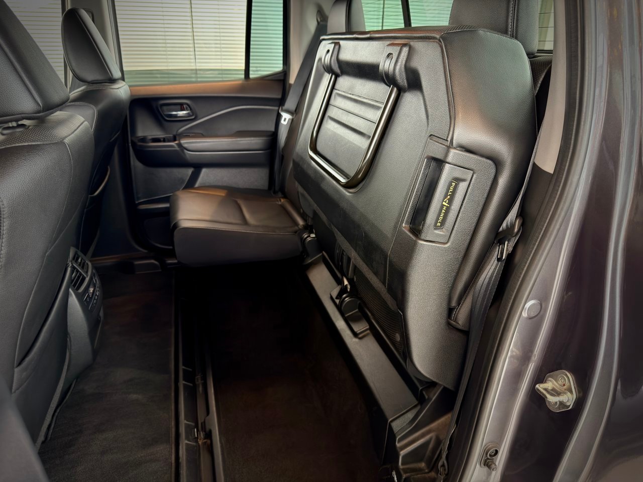 2019 Honda Ridgeline Silver Notre-Dame-des-Prairies - photo #26