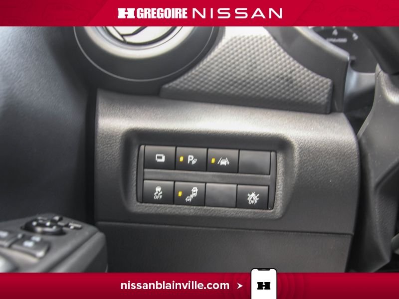 2024 Nissan Kicks Grey Laval - photo #19