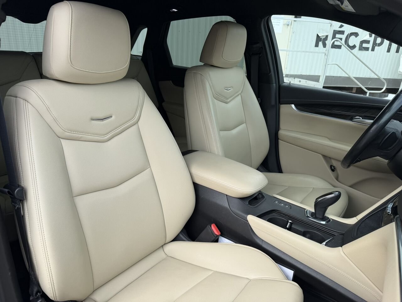 Cadillac XT5 V6 3.6 IMPECCABLE STOCK XP5727A 2019 Argent Laval - photo #17