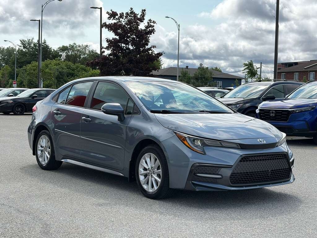 2022 Toyota Corolla SE Blue Gatineau - photo #6