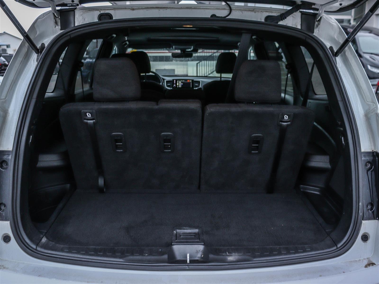 Honda Pilot Sport 2022 White Ottawa & Gatineau - photo #19
