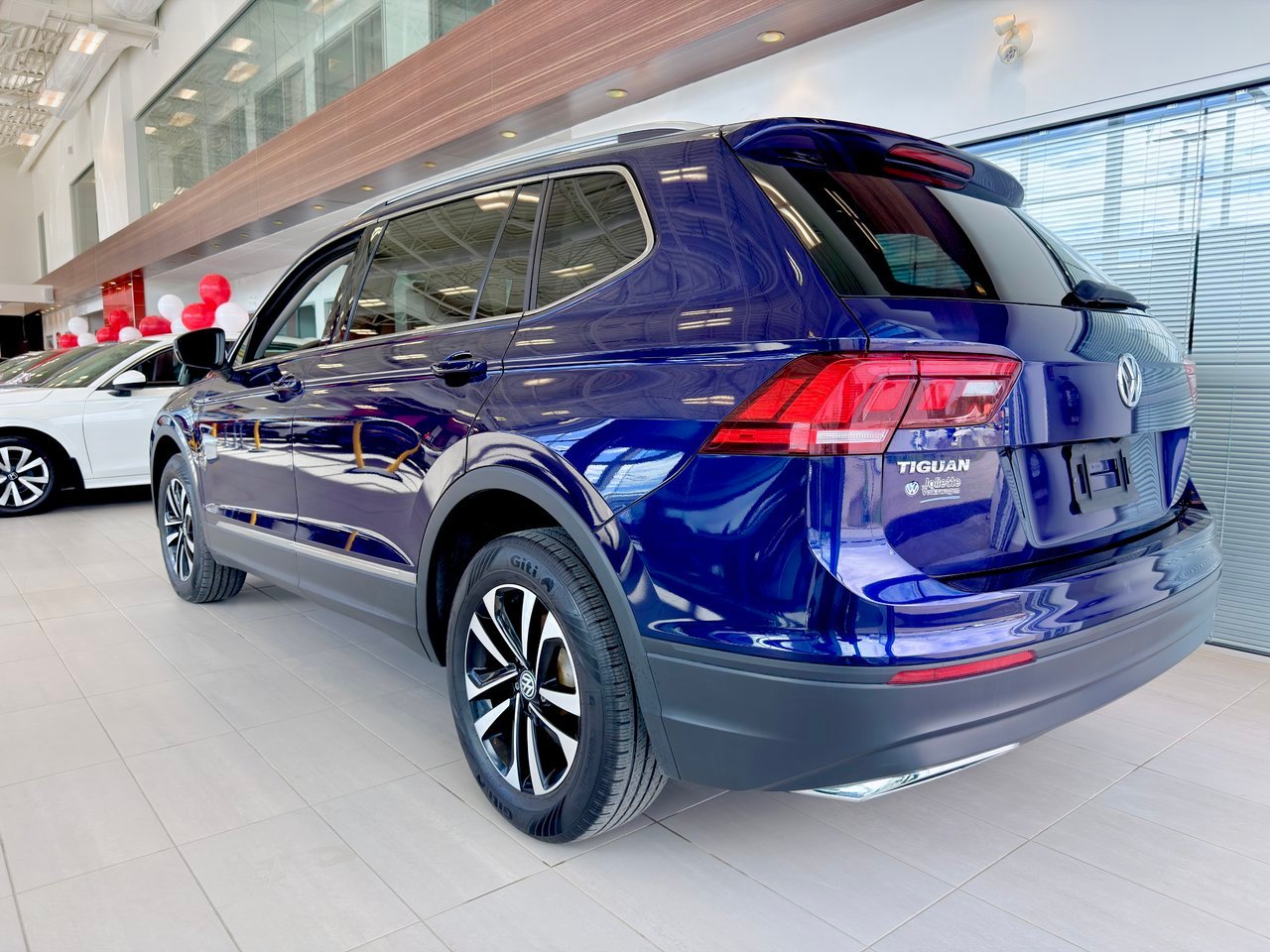 Volkswagen Tiguan 2021 Bleu Notre-Dame-des-Prairies - photo #9