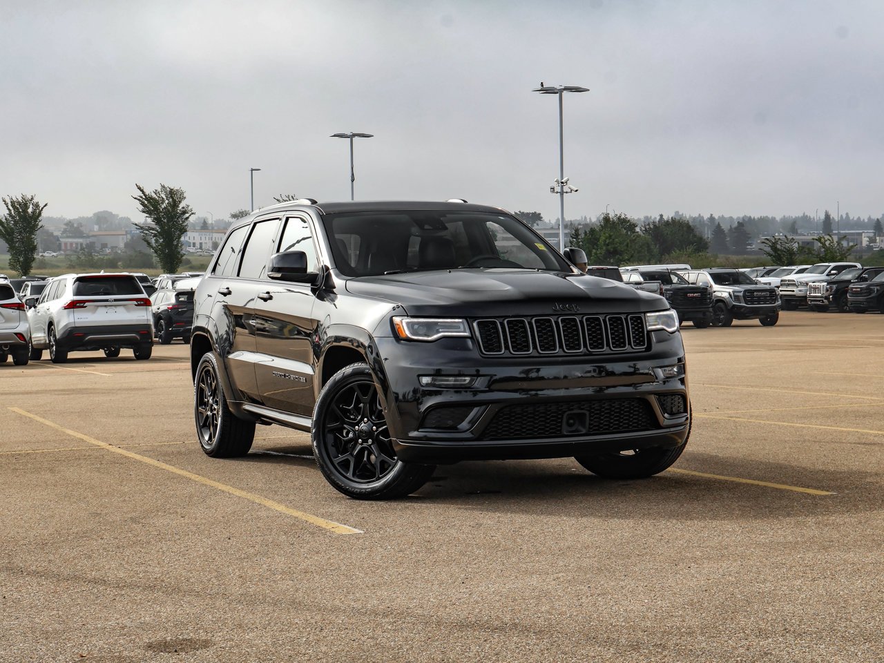 2021 Jeep Grand Cherokee Limited X 4x4 Black Sherwood Park - photo #1