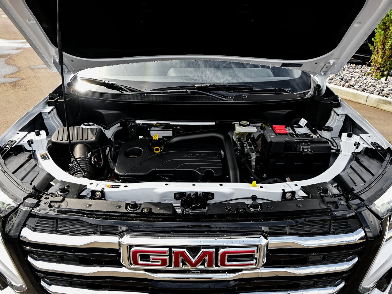 2026 GMC Terrain AWD 4dr Elevation White Sherwood Park - photo #8