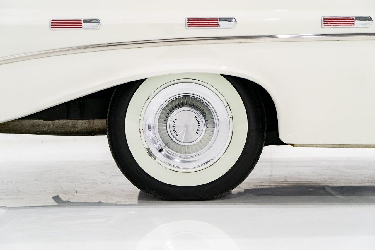 Pontiac PARISIENNE **PRIX EN USD** Fully restored with 261cu.in. and GM built sheet 1959 Blanc Montréal - photo #45