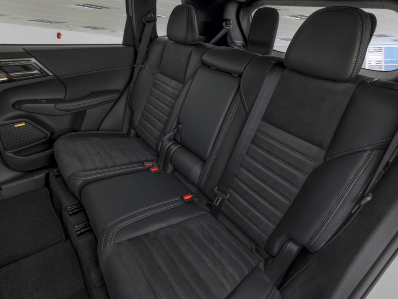 MITSUBISHI Outlander 2026 Bleu cosmique Amos - photo #6