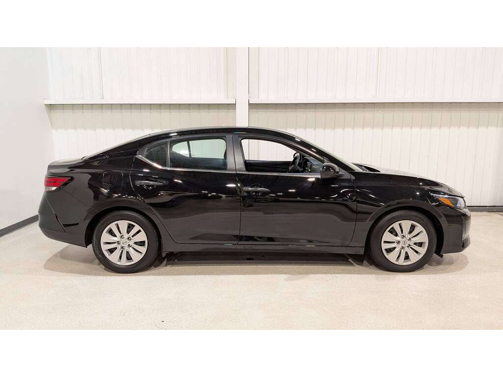 Nissan Sentra 2024 Noir Val-David - photo #7