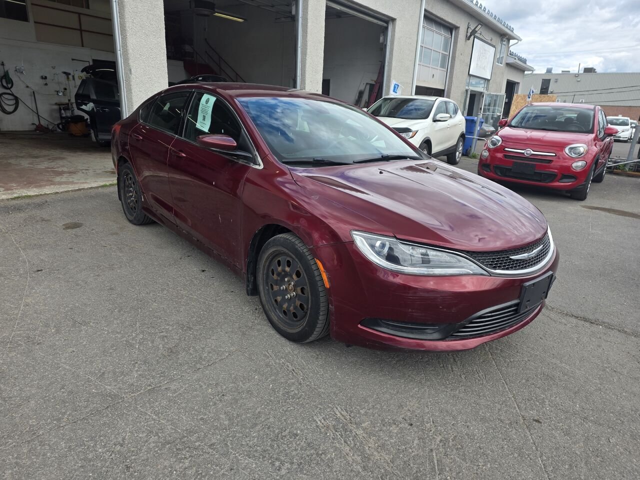 2015 Chrysler 200 Red  - photo #5