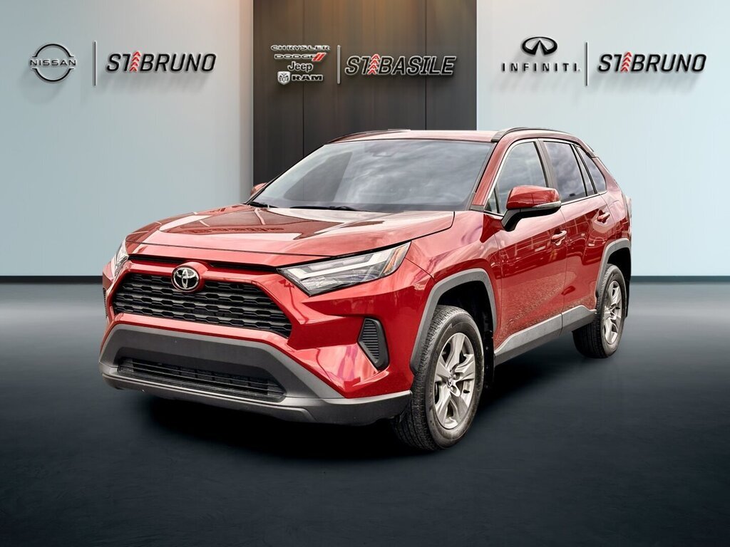 2024 Toyota RAV4 Red Saint-Basile-le-Grand - photo #0
