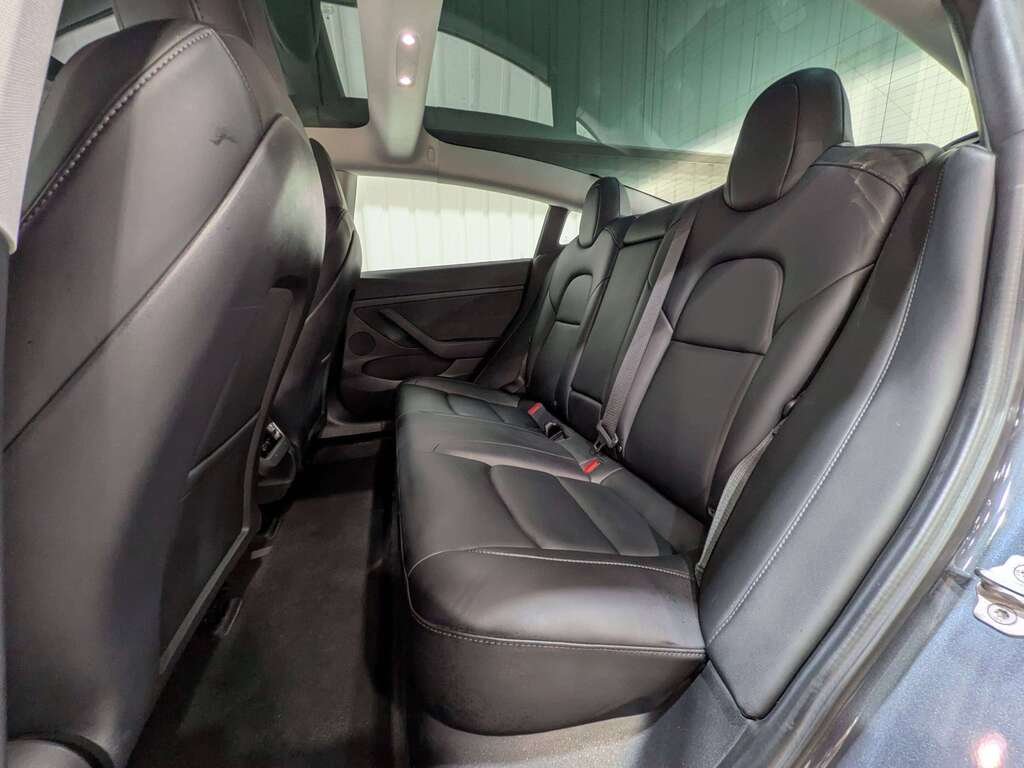 2022 Tesla Model 3 Standard Range RWD *Ltd Avail* Grey Val-David - photo #12