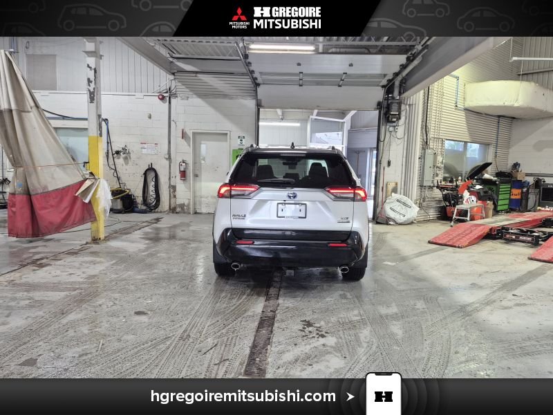 2023 Toyota RAV4 Prime White Laval - photo #7
