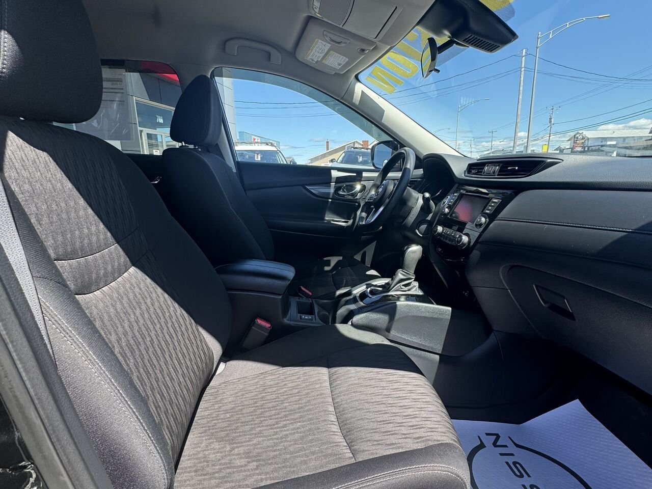 2020 NISSAN ROGUE SV Black Matane - photo #6