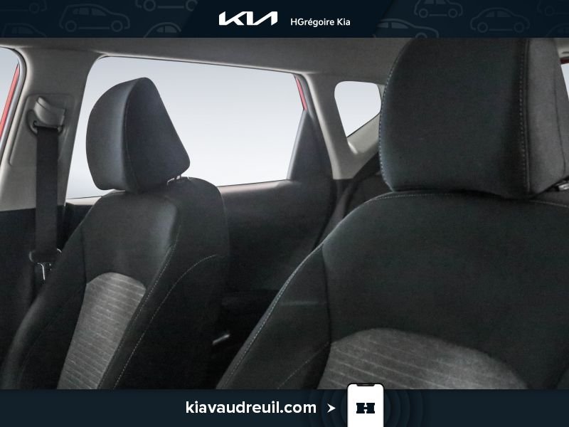 Kia Soul 2024 Rouge Laval - photo #9