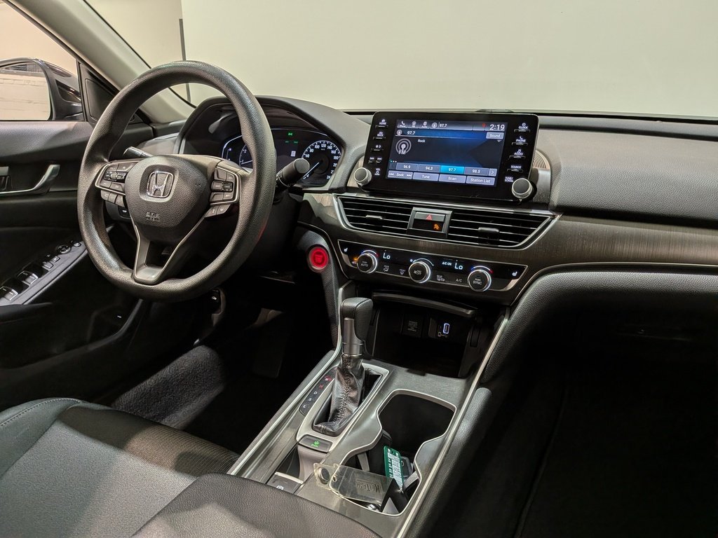 Honda Accord Sedan 2018 Noir Val-David - photo #18