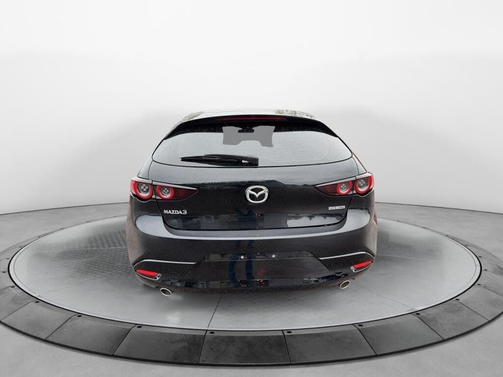 Mazda Mazda3 Sport NIV JM1BPAK73L1166967 2020 Noir Chicoutimi - photo #2