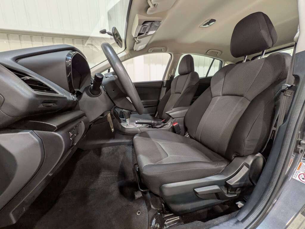 2019 Subaru Impreza 2.0i Convenience 5-door Auto Grey Val-David - photo #1