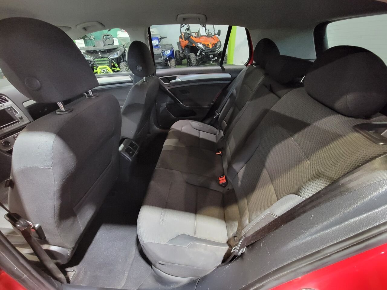 2016 Volkswagen Golf Red  - photo #12