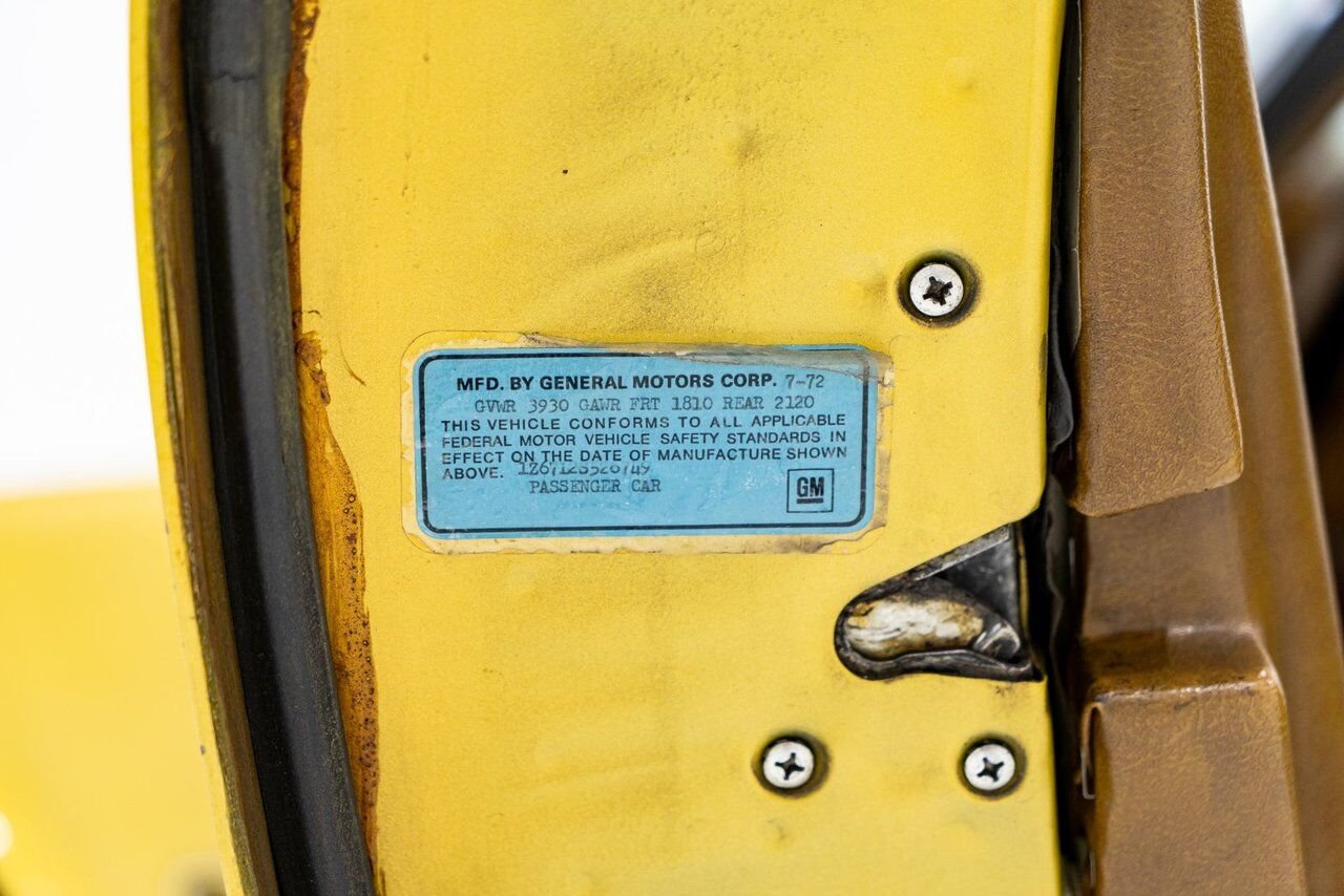 1972 Chevrolet Corvette Unrestored matching# LT1 with documented 103,454km(64,283mi) | PRIX EN USD Gold Montreal - photo #78