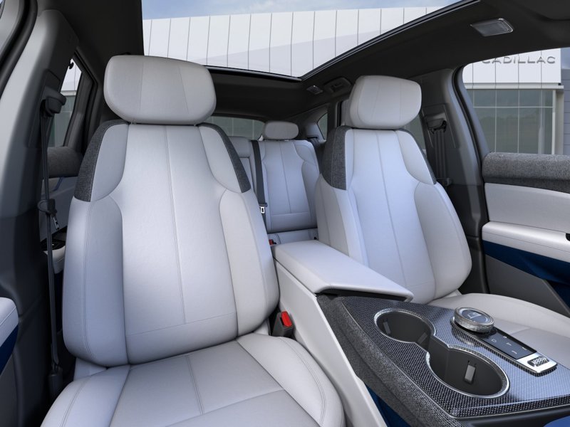2027 CADILLAC OPTIQ Luxe 4 portes Red Sherbrooke - photo #15