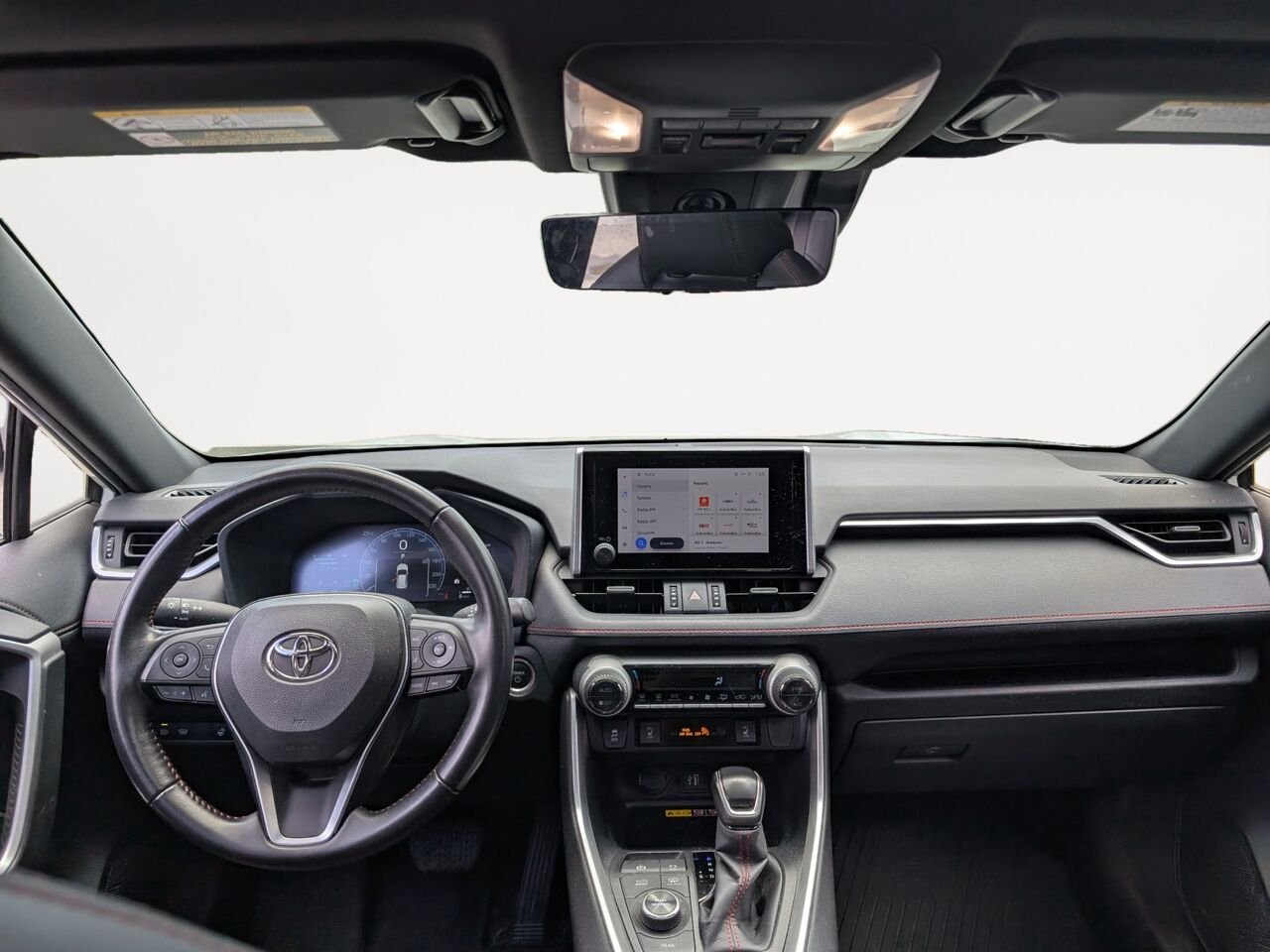 Toyota RAV4 Prime XSE PRIME-HYBRIDE BRANCHABLE/SIÈGES CHAUFFANTS/TOIT OUVRANT/VOLANT CHAUFFANT/AC BIZONE 2023 Blanc Sherbrooke - photo #9