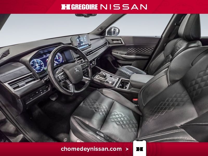 2024 Mitsubishi Outlander Black Saint-Eustache - photo #15