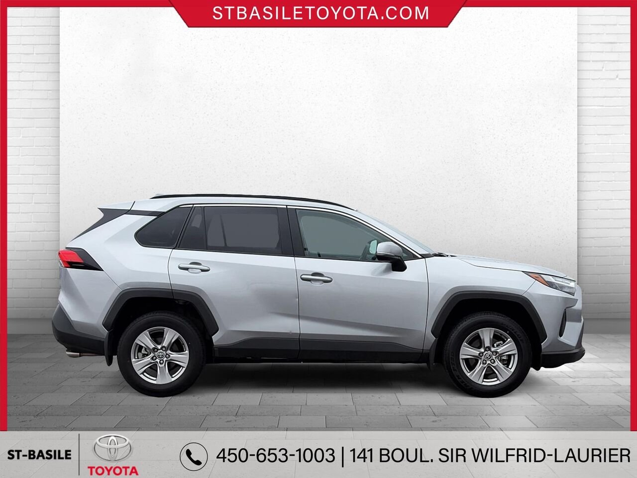 2025 Toyota RAV4 Silver Sky Metallic Saint-Basile-le-Grand - photo #2