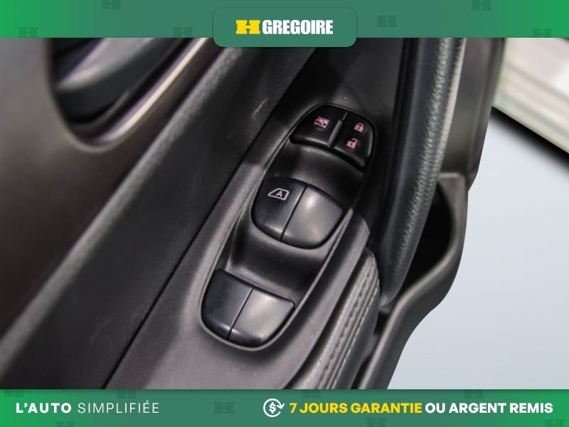 Nissan Qashqai 2023 Blanc Blainville - photo #17