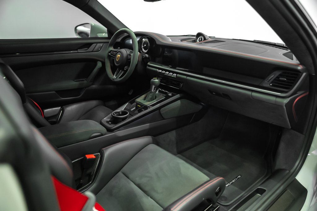 Porsche 911 GT3 coupé 2022 Gris Kirkland - photo #11