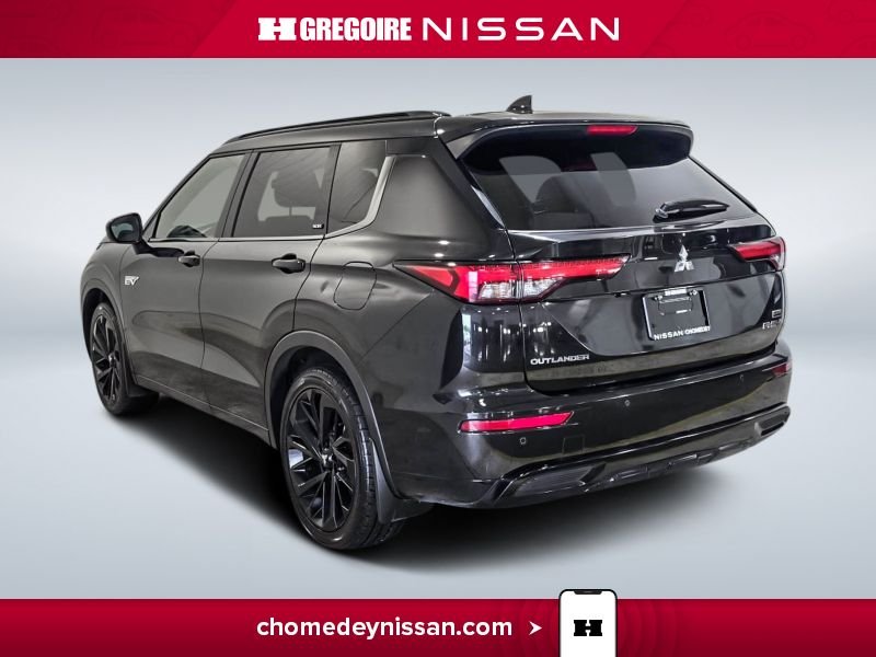 2024 Mitsubishi Outlander Black Saint-Eustache - photo #5