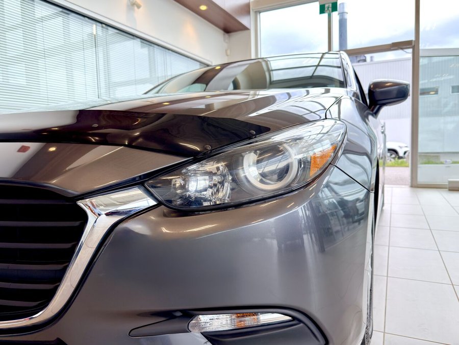 Mazda Mazda3 2018 2018 Gris