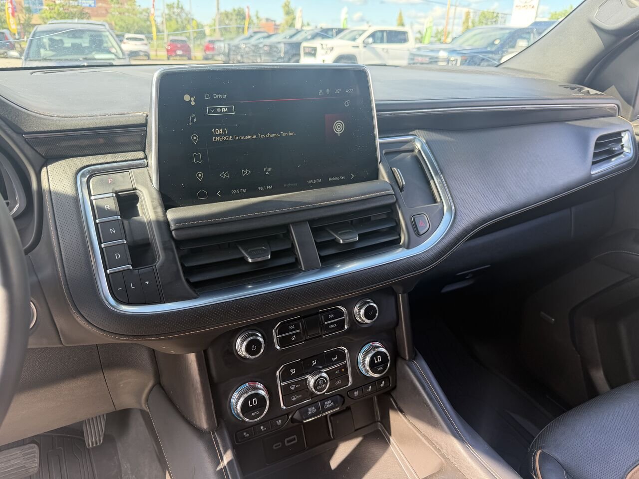 2023 GMC YUKON AT4 AT4 4 portes 4RM White Ottawa & Gatineau - photo #5