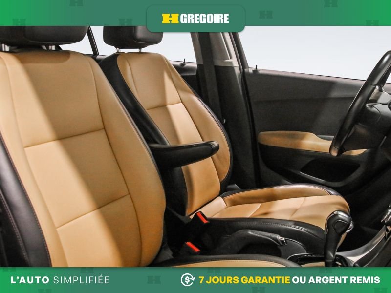 2019 Chevrolet Trax White Laval - photo #29