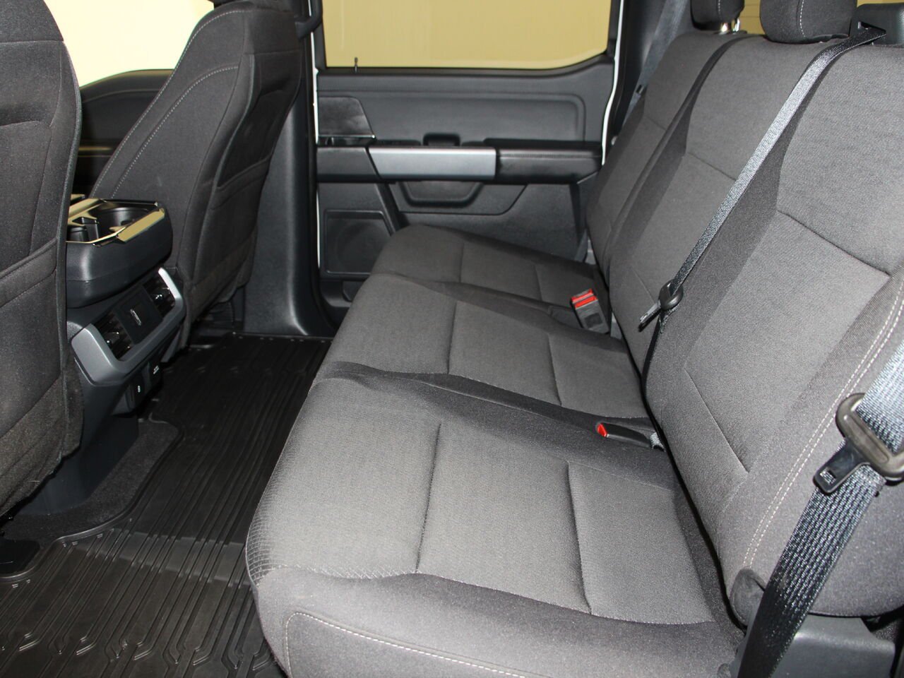 2025 Ford F-150 SUPERCREW XLT White Châteauguay - photo #10