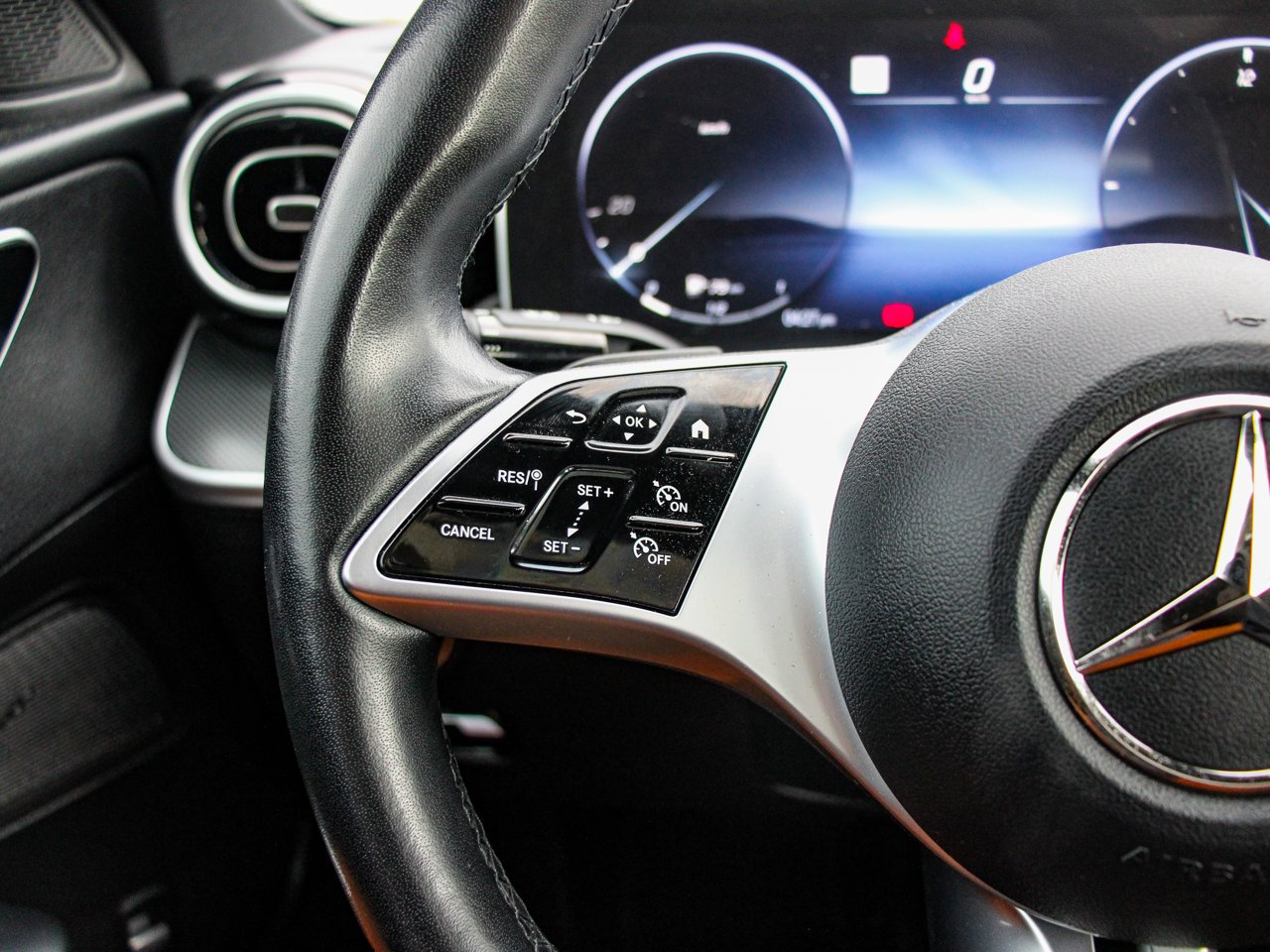 2024 Mercedes-Benz C-Class C 300 4MATIC Sedan White Sherwood Park - photo #19