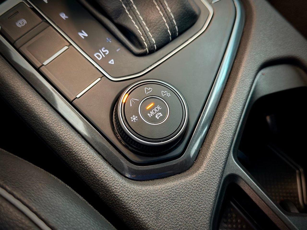 Volkswagen Tiguan 2021 Blanc Notre-Dame-des-Prairies - photo #29