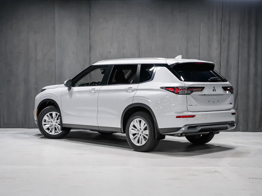 Mitsubishi Outlander SE 2026 Blanc diamant