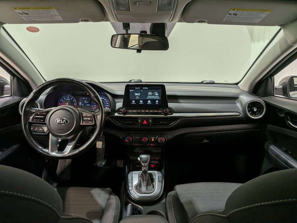 Kia Forte 2020 Gris Val-David - photo #12