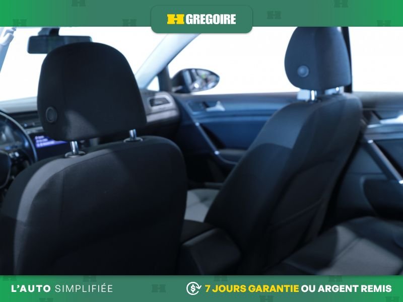 Volkswagen Golf 2021 Bleu Laval - photo #21