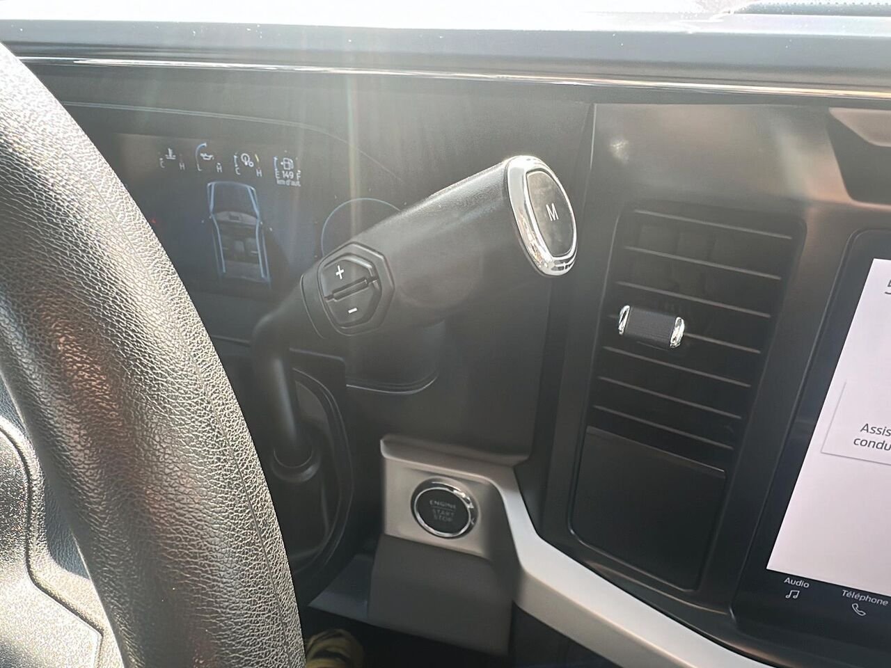 2023 Ford Super Duty F-250 SRW White Rouyn-Noranda - photo #12