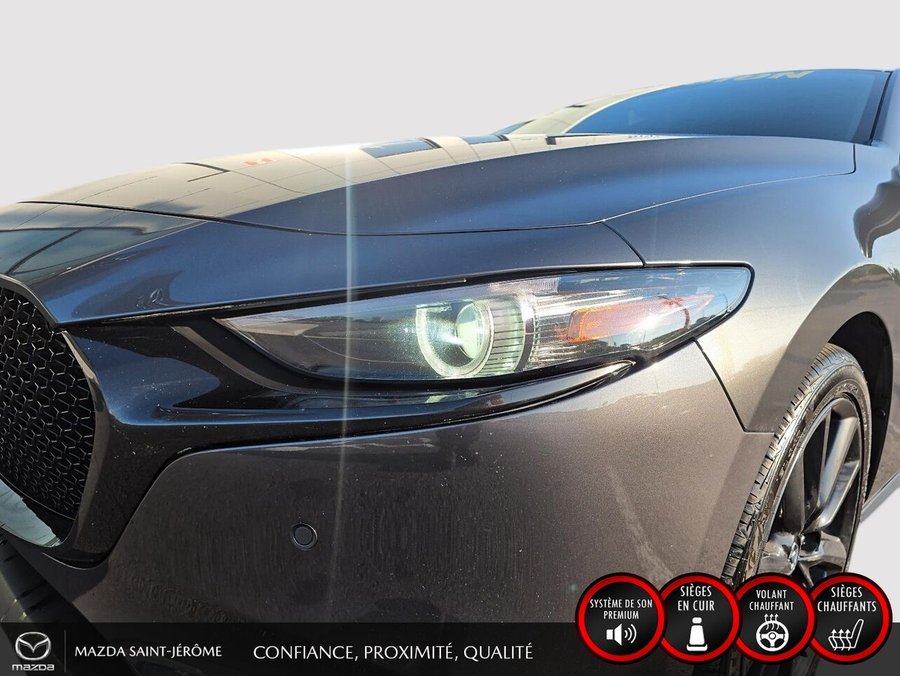 Mazda Mazda3 Sport GT avec moteur turbo | TOIT OUVRANT | CUIR ROUGE | AWD 2023 Gris
