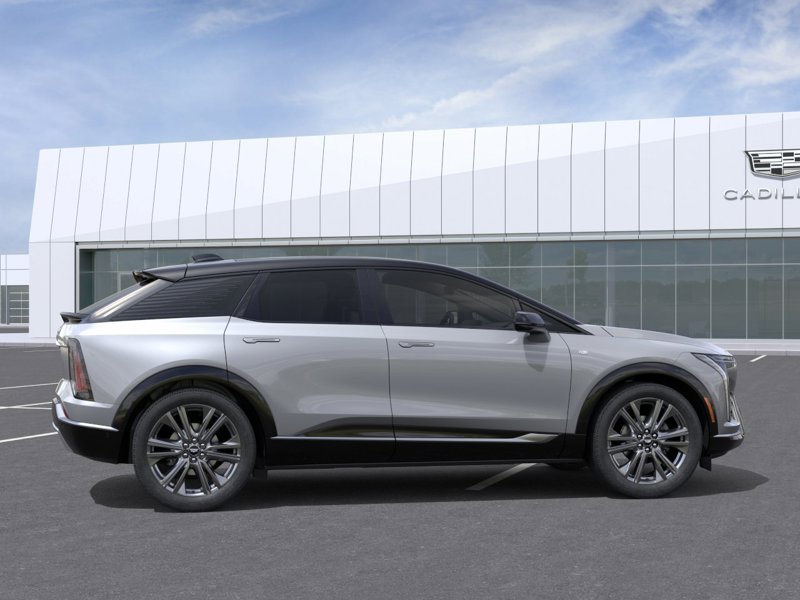2027 CADILLAC OPTIQ Sport haut de gamme 4 portes Grey Sherbrooke - photo #4
