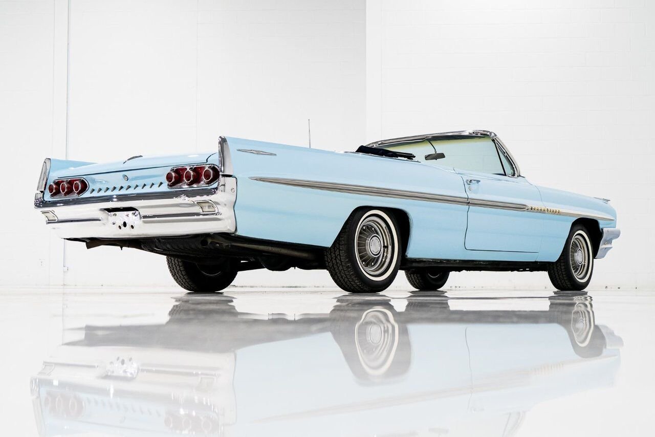 Pontiac Bonneville **PRIX EN USD**C8 Suffix 389cu.in. TriPower 4 Speed 1961 Bleu Montréal - photo #25