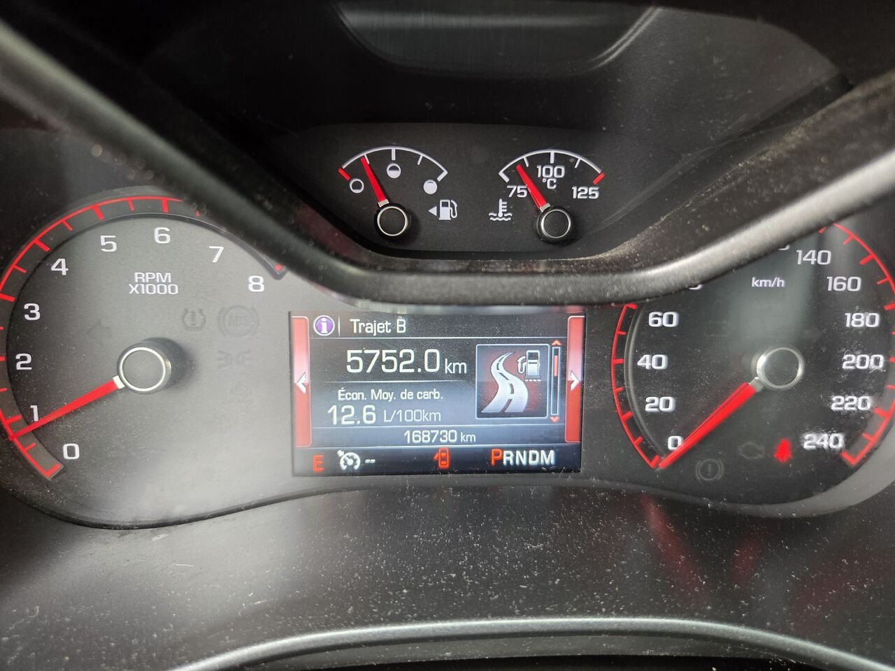 GMC CANYON 2016 Gris Mont-Laurier - photo #3