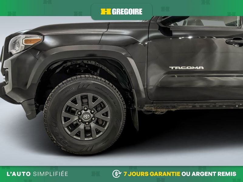 Toyota Tacoma 2022 Noir Blainville - photo #36