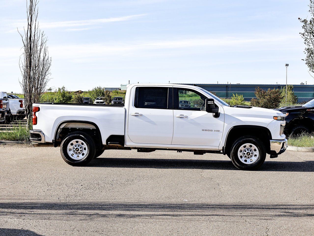 2024 Chevrolet Silverado 3500HD 4WD Crew Cab 159 LT White Sherwood Park - photo #13