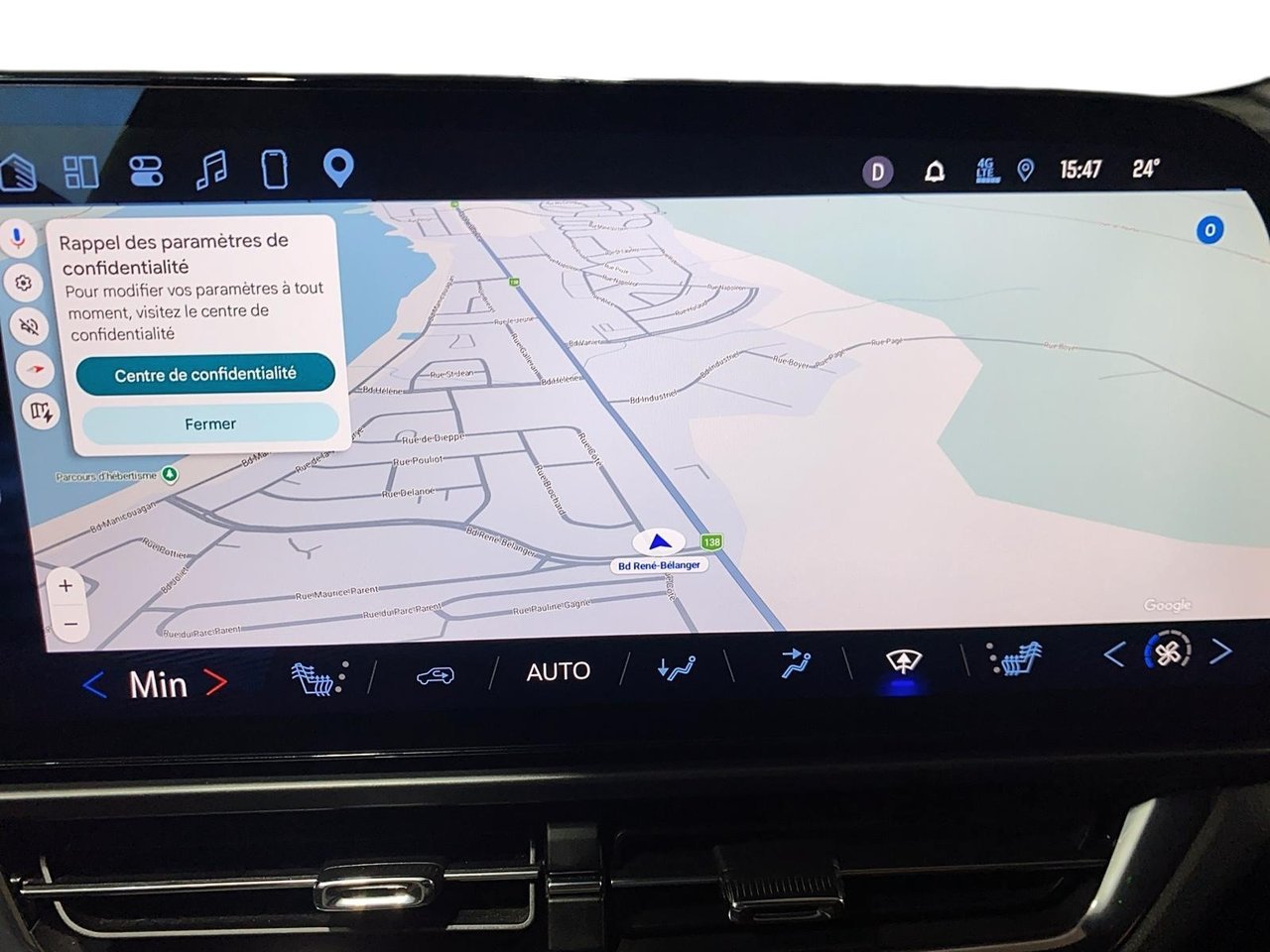 2025 Chevrolet Equinox EV LT Red Baie-Comeau - photo #17